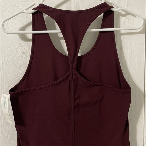 Athleta Like New Embellished Backside Buttery Soft Burgundy Tank Top Size XS - Picture 4 of 8